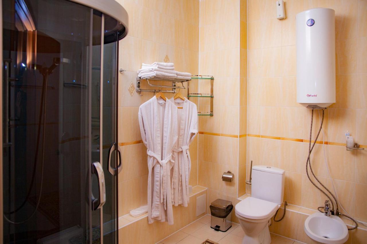 Ak Samal Hotel Karaganda Exterior photo